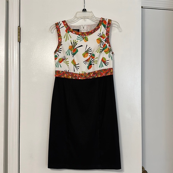 Beautiful AGB Sleeveless Dress - Picture 1 of 8